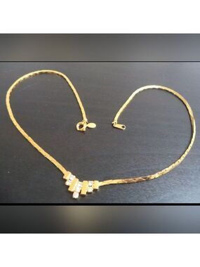 VINTAGE SIGNED PREMIER DESIGNS RHINESTONE 16 1/4" NECKLACE